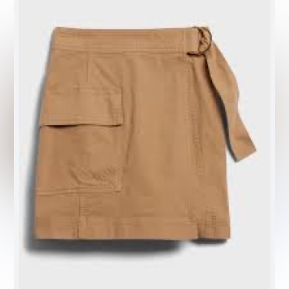 Banana Republic Utility Wrap Mini Skirt. Light Brown/khaki. Women’s Med. petite